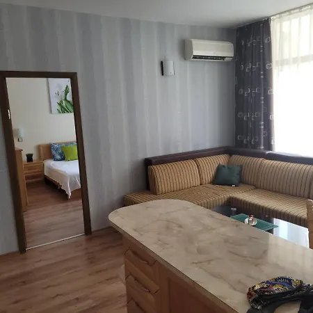 Destination Bulgaria 2000 Grenada Private Family * 阳光海滩